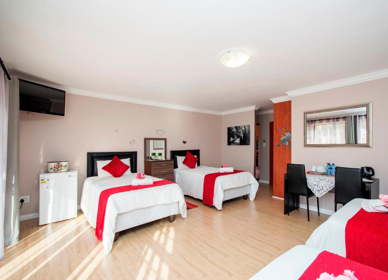 King Guest Lodge Port Elizabeth Exterior photo